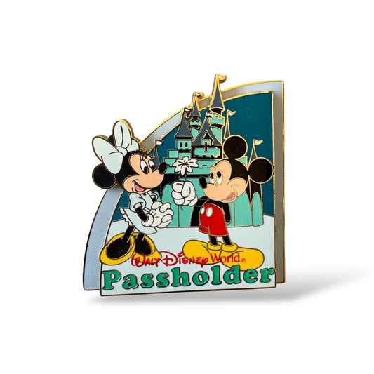 WDW 2008 Passholder Mickey & Minnie at Magic Kingdom Pin
