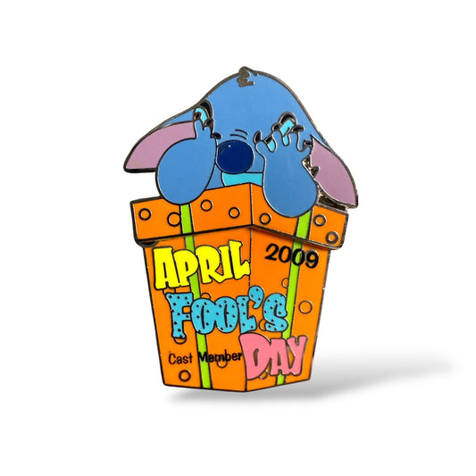 DEC April Fools' Day 2009 Lilo & Stitch Hinge Pin