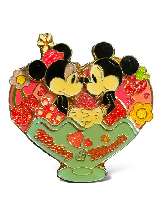 HKDL Valentine's Day 2008 Mickey & Minnie Pin