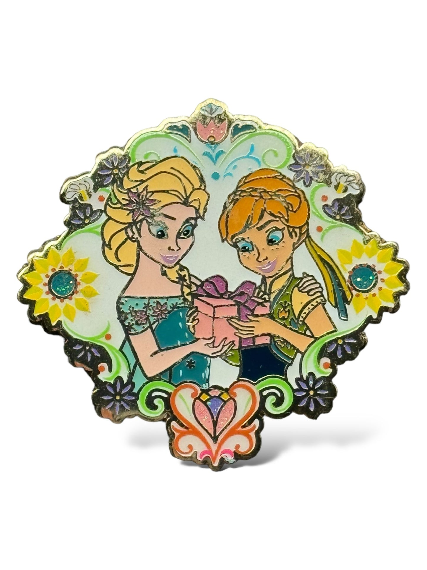 DLRP Frozen Fever Sister Pin