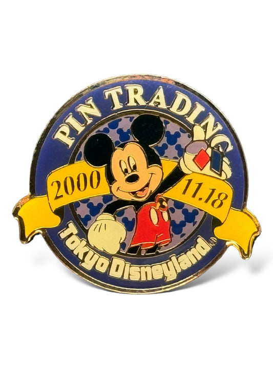 TDR Mickey Mouse Pin Trading Blue Gift Pin