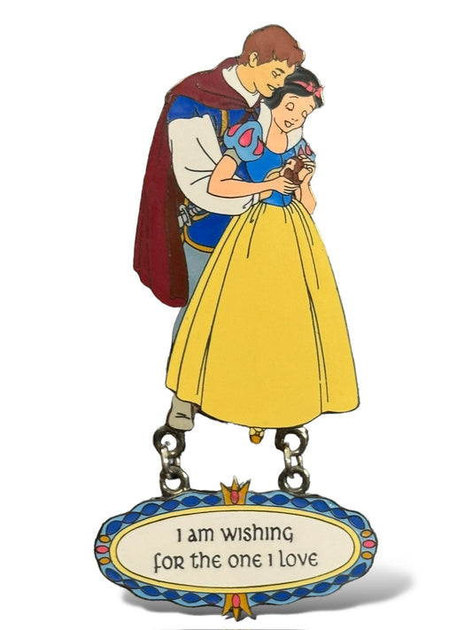 DLR Princess Dangle Snow White & Prince Pin