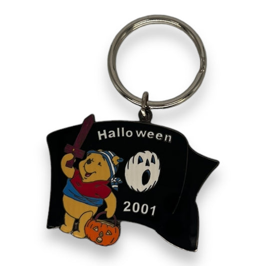 Disney Auctions Halloween 2001 Pooh & Pirate Keychain