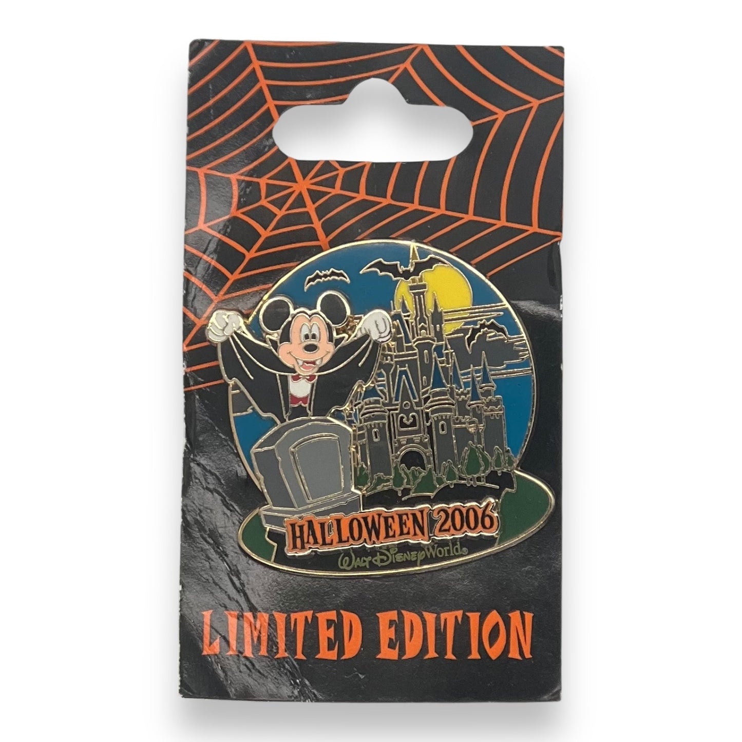 WDW Haunted Parks 2006 Mickey Mouse and Castle Pin