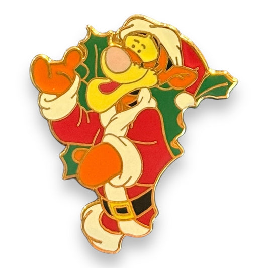 Disney Store 12 Months of Magic Christmas Wreath Tigger Pin