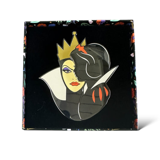 DLRP Jumbo Villains Evil Queen Pick Your Poison Pin