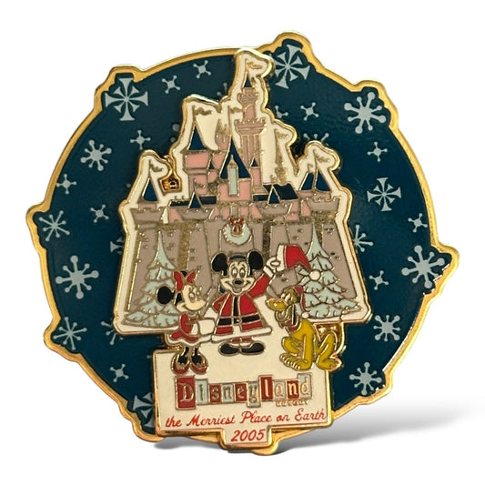 DLR Merriest Place on Earth 2005 Mickey, Minnie, Pluto Spinner Pin