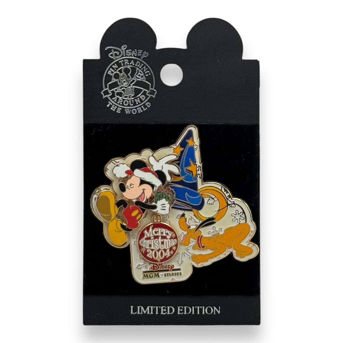 WDW Merry Christmas 2004 MGM Studios Mickey & Pluto Pin