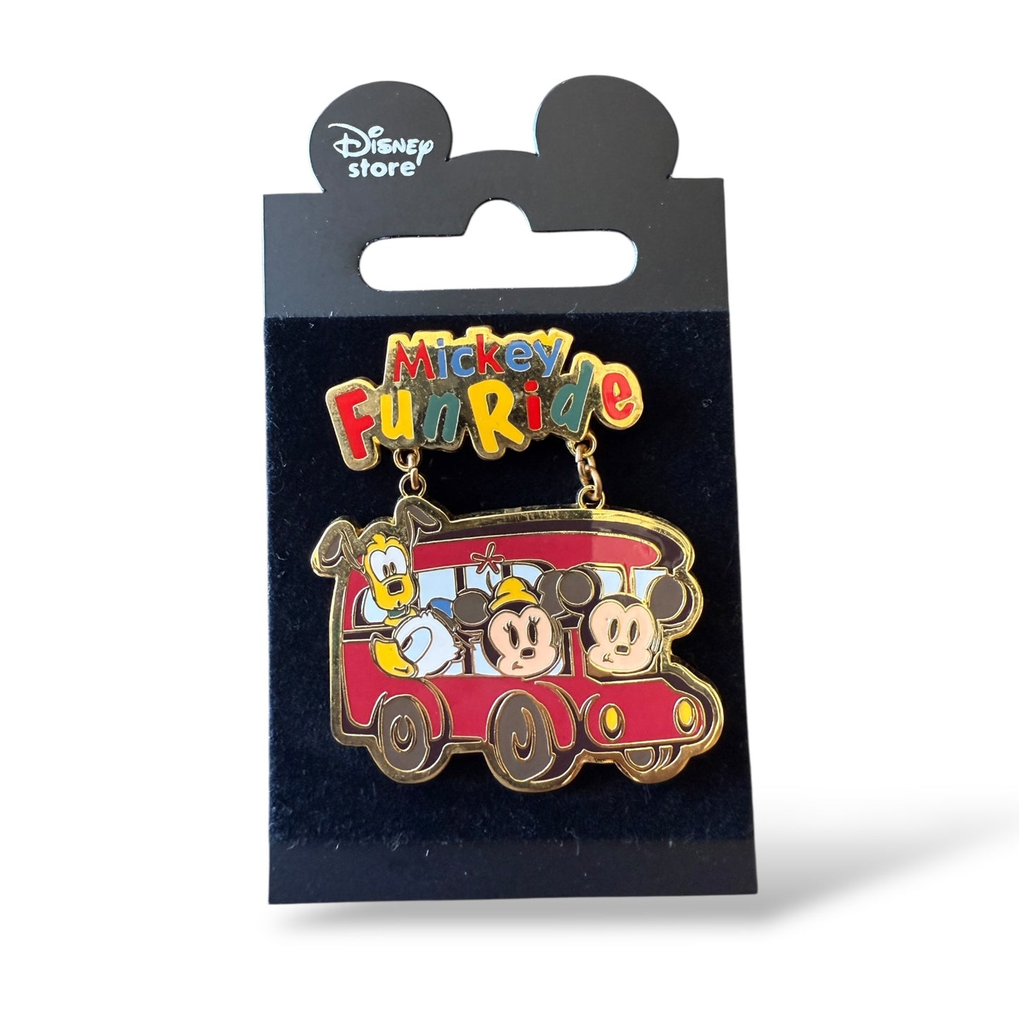 JDS Mickeys Fun Ride Pluto, Mickey and Minnie Mouse Red Bus Dangle Pin