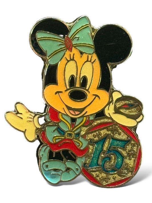 TDR Game Prize Minnie 15th Anniversary Pin