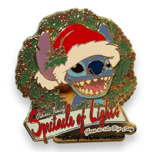 WDW Osborne Family Spectacle of Lights 2004 Stitch in Wreath Pin