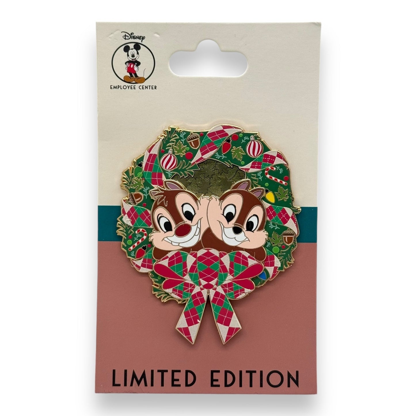 DEC Wreath Chip n' Dale Pin