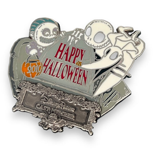 DEC Happy Halloween Nightmare Before Christmas 2010 Cast Pin