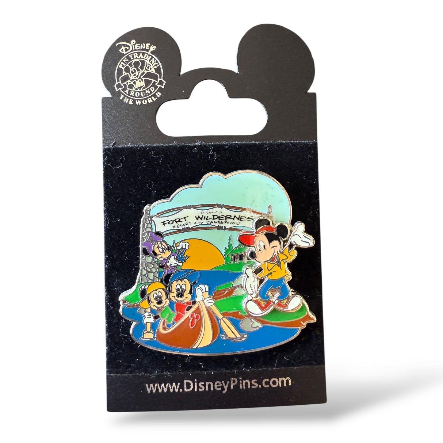WDW Fort Wilderness Resort and Campground Mickey and Nephews Pin