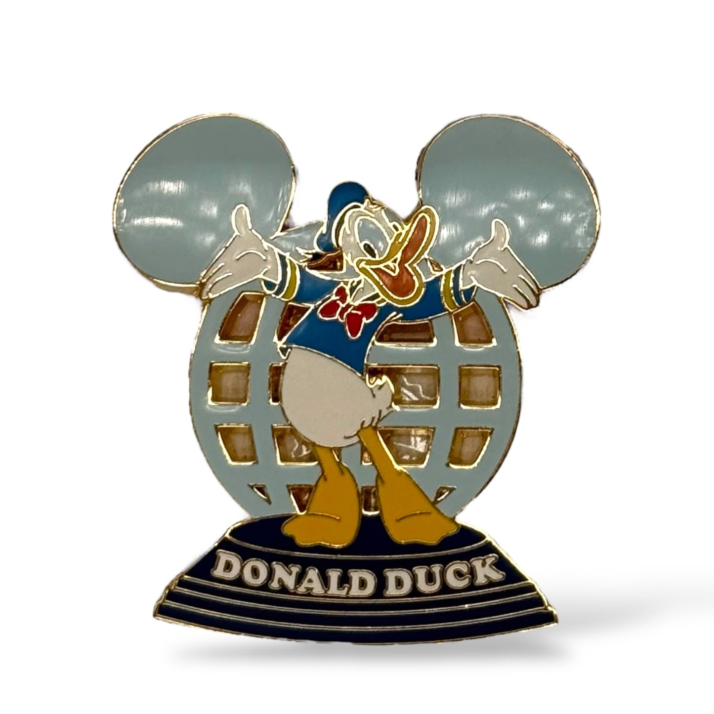 WDW Walt Disney World Resort Ear Globe Donald Pin