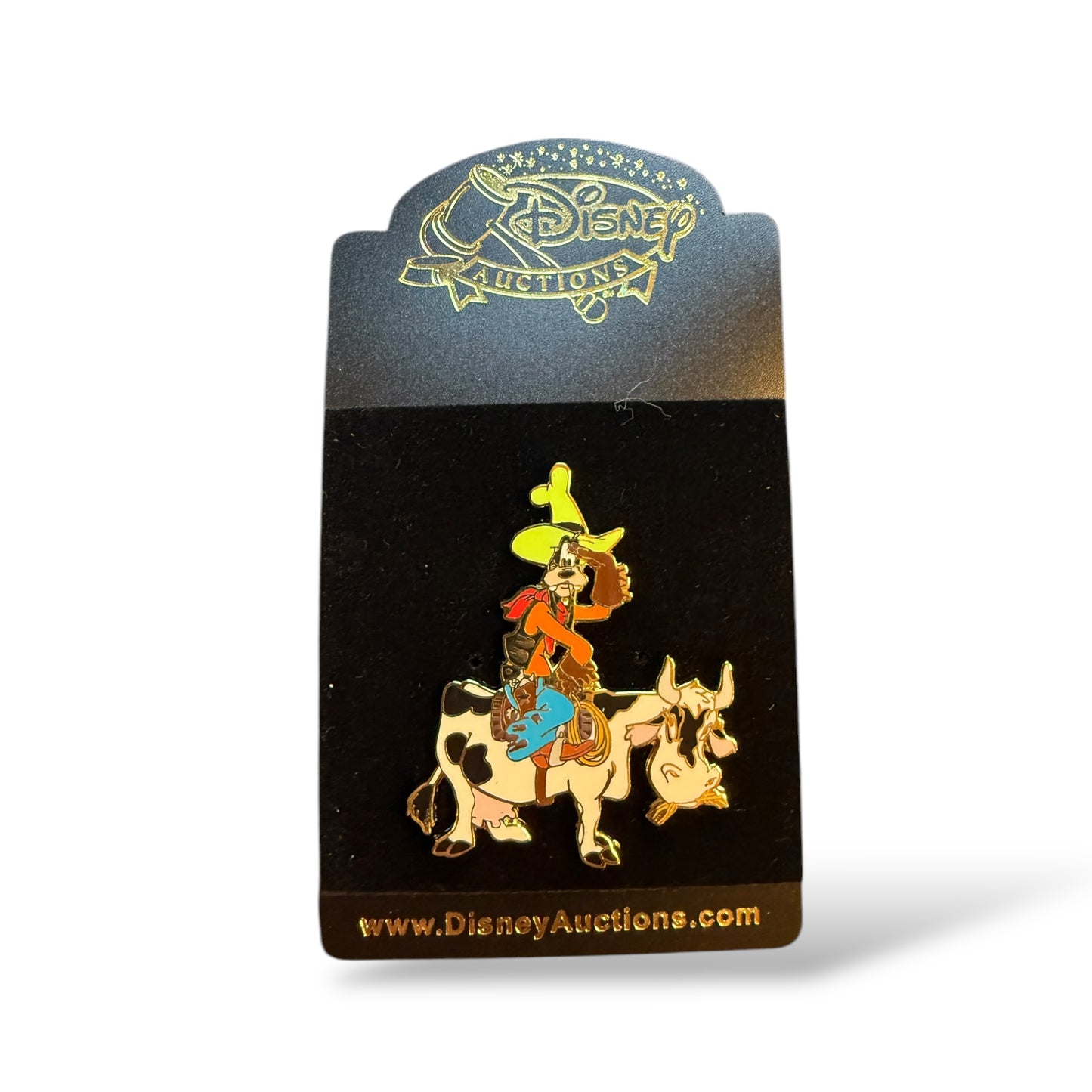 Disney Auctions Goofy on Cow Pin