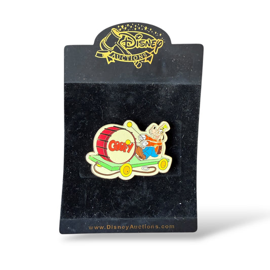 Disney Auctions Vintage Toy Goofy with Drum Pin