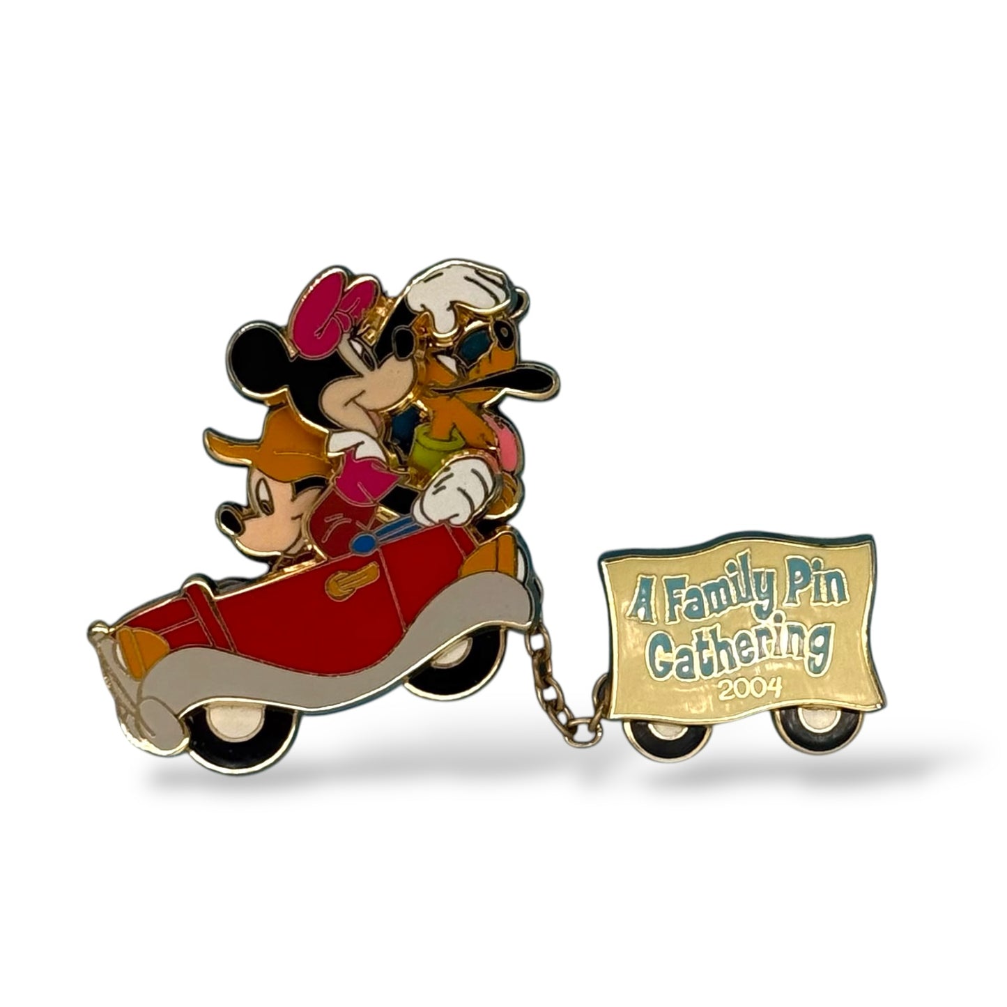WDW A Family Pin Gathering Mickey, Minnie & Pluto Going Home Car Pin