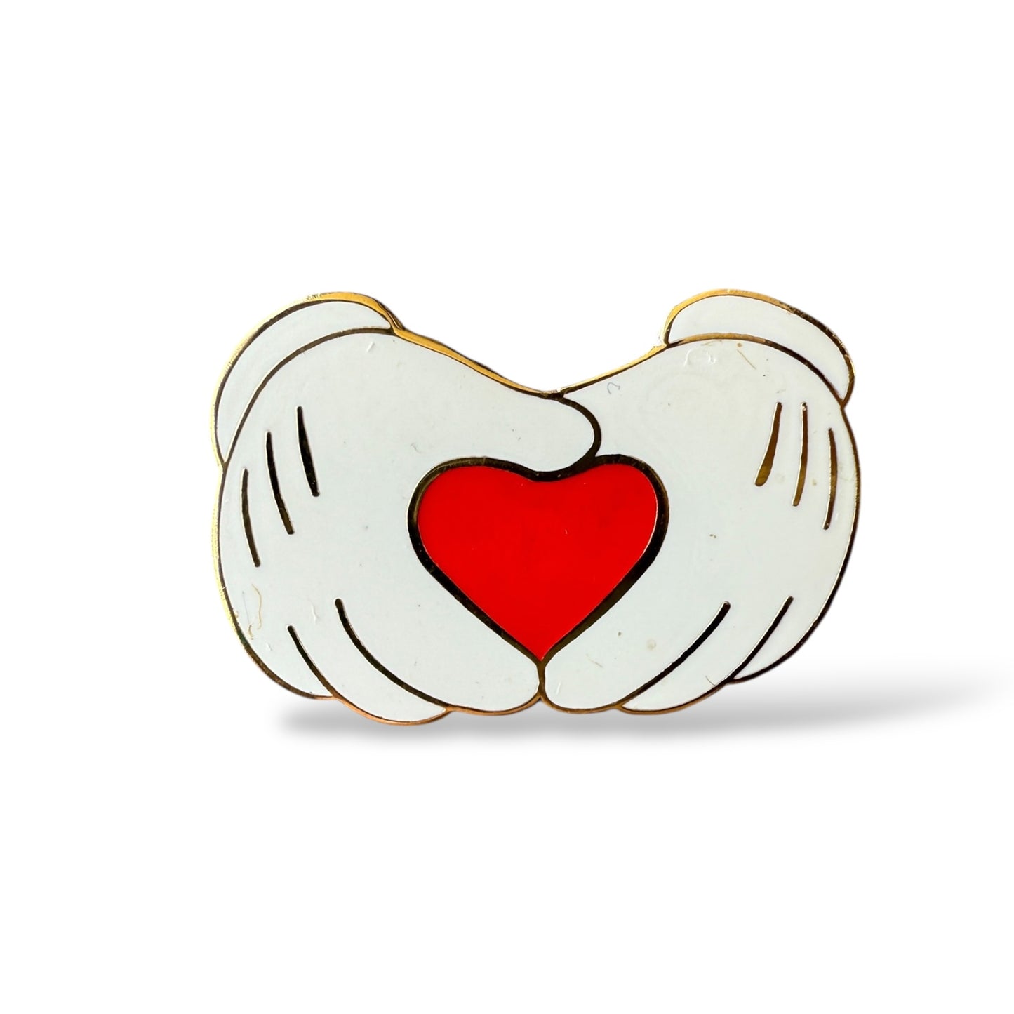 DLR Mickey Mouse Hands with Heart Pin