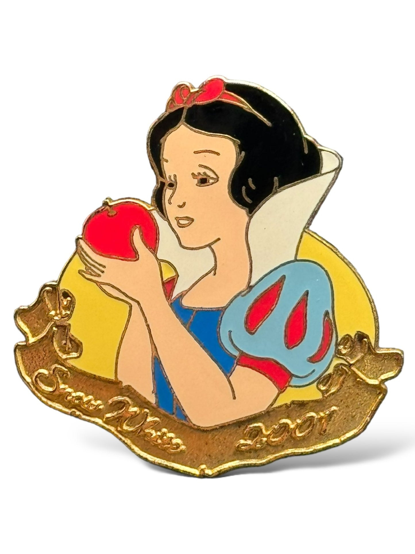 WDW Snow White 2001 Apple Pin