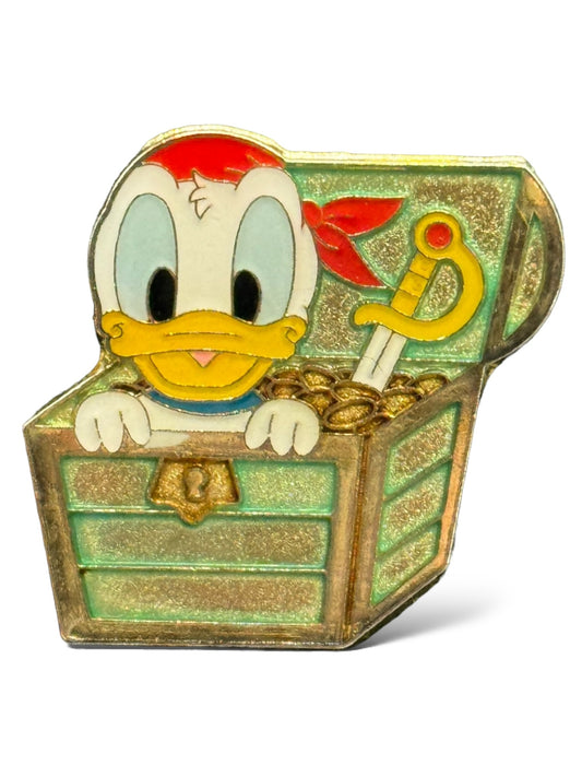 TDR Game Prize Donald Pirate Chest Pin