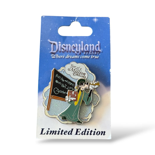 DLR Year of a Million Dreams Goofy Pin