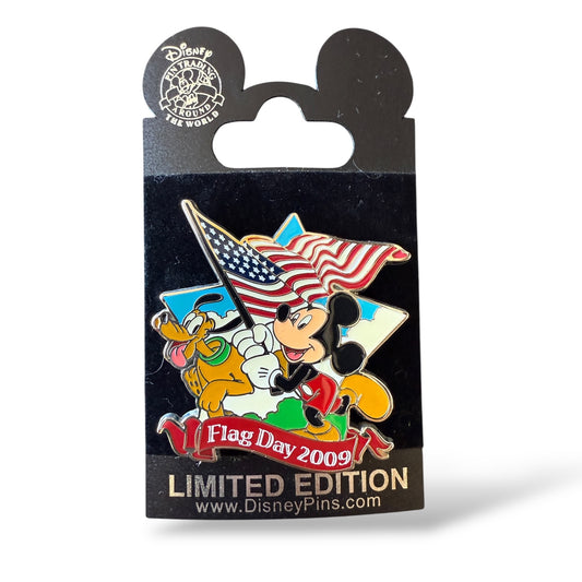 Disney Parks Flag Day 2009 Patriotic Mickey and Pluto Pin