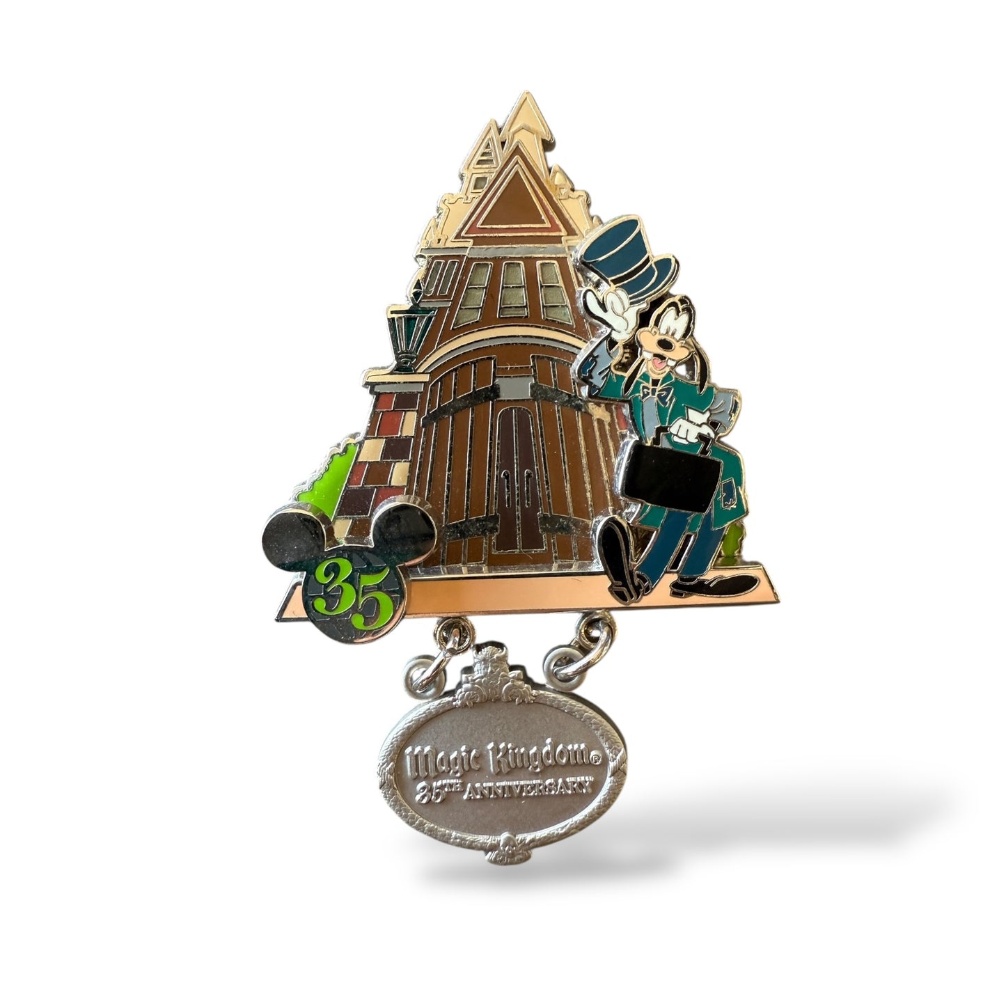 WDW 35 Magical Years Magic Kingdom Park Goofy Pin
