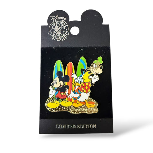 WDW Going to the Beach Mickey, Donald, and Goofy Pin