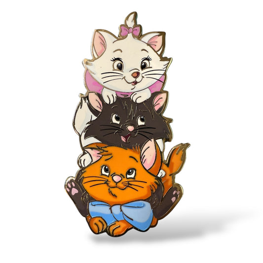 Artland Aristocats Kittens Totemm Pin