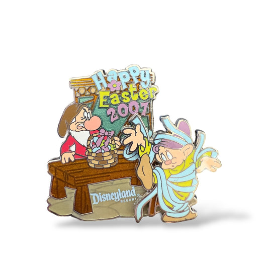 DLR Happy Easter 2007 Grumpy and Dopey Pin