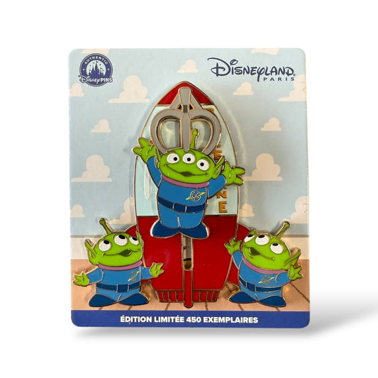 DLRP Toy Story 30 Years and Beyond Little Green Men in Claw Machine Slider Pin