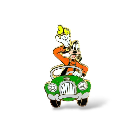 WDW Travel Company Flex 2001 Goofy Driving Car Pin