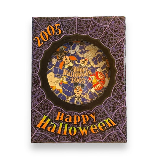 WDW Halloween 2005 Mickey Mouse and Gang Jumbo Spinner Pin