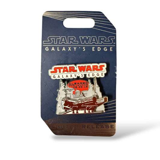 WDW Star Wars Galaxy's Edge Cleared for Landing Opening Day Pin