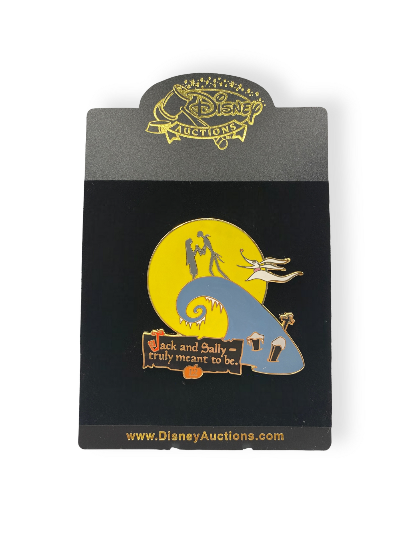 Disney Auctions The Story of The Nightmare Before Christmas 12 Pin Set