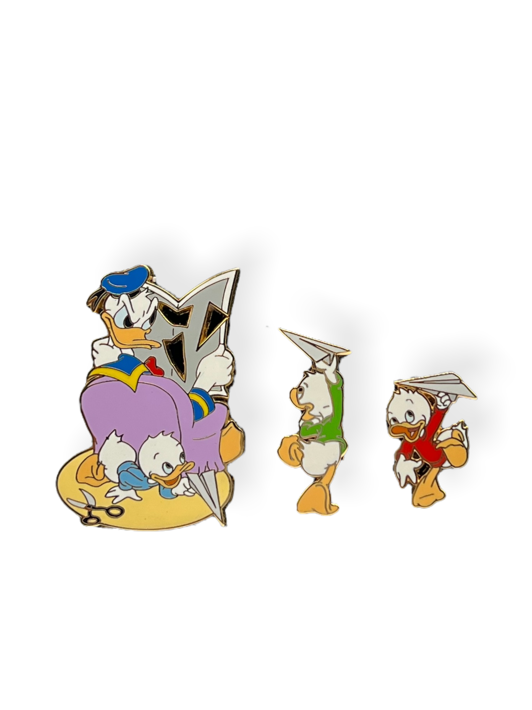 Disney Auctions Donald & Nephews Newspaper Pin