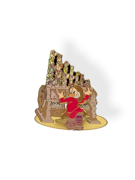 Disney Auctions Grumpy Playing Organ Pin